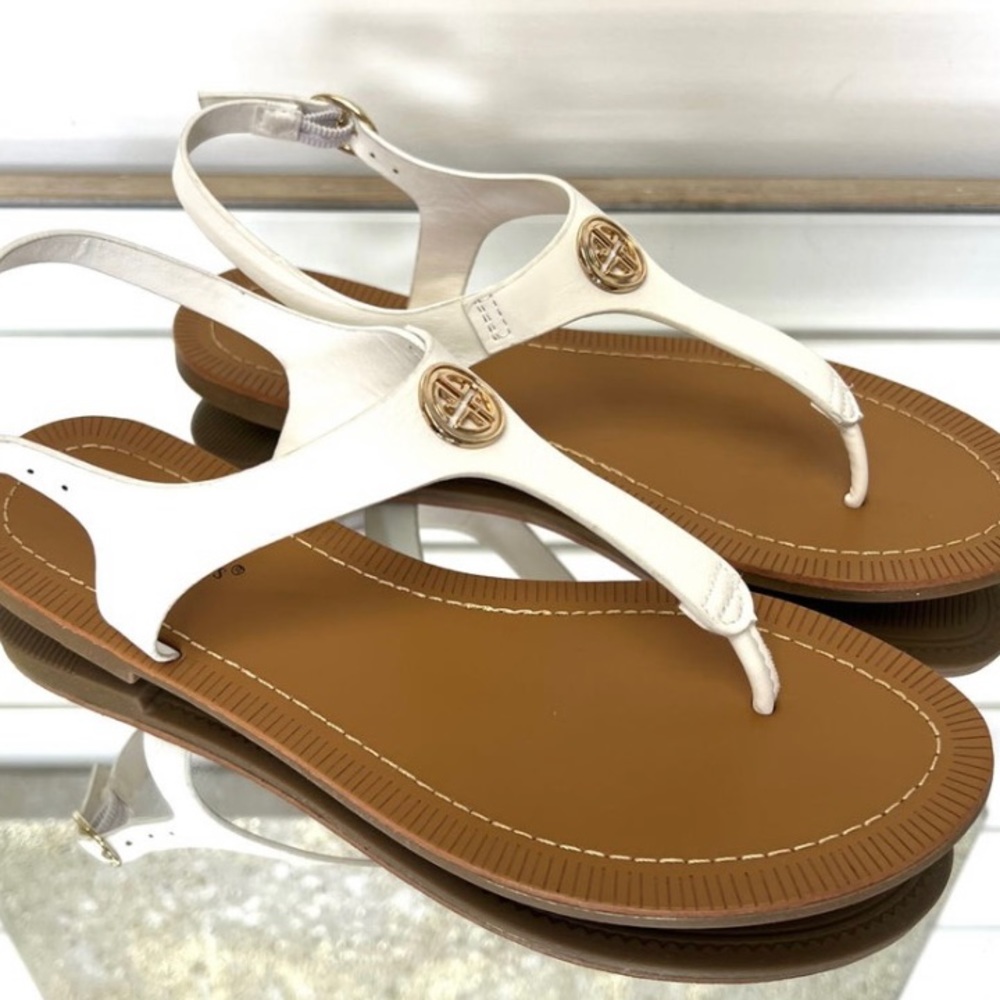 Brand New Size 7 Pierre Dumas Sandals❤️
